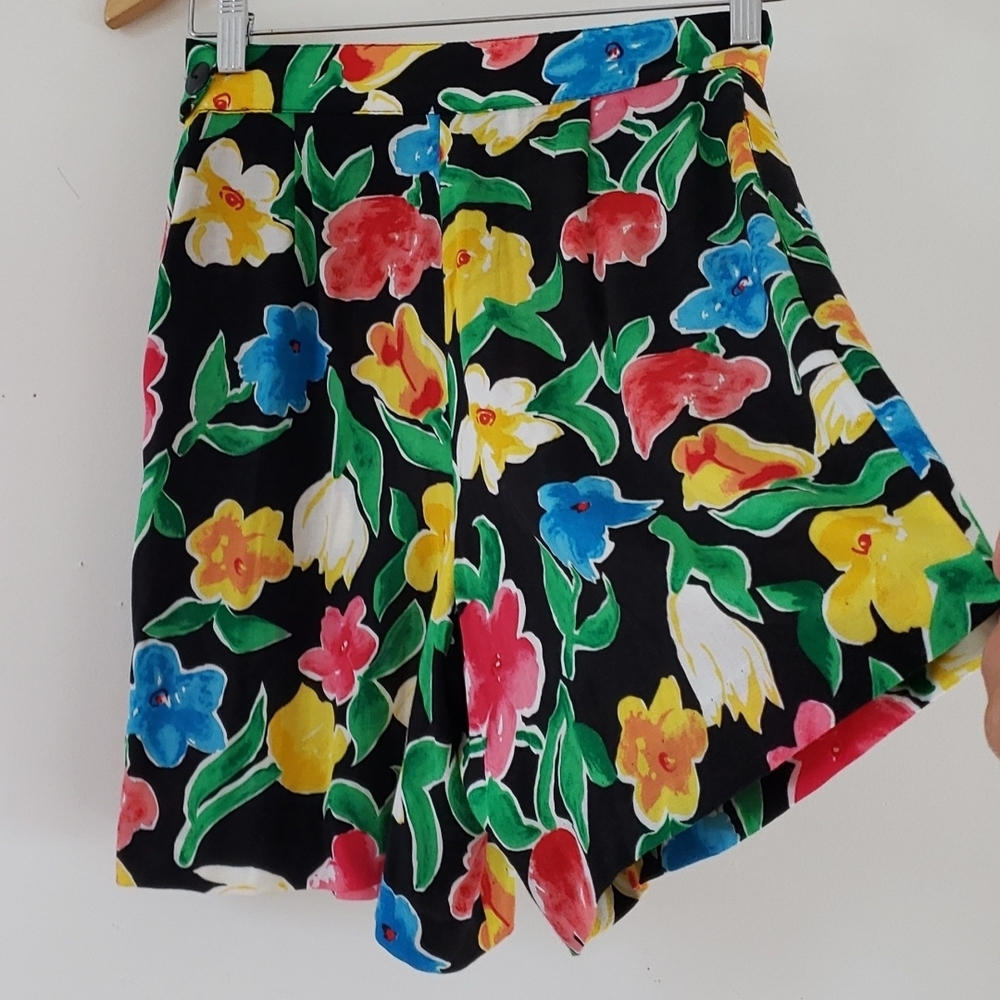 Gianni Petite VTG Multicolor Tropical High-waist plead Shorts, Size 4